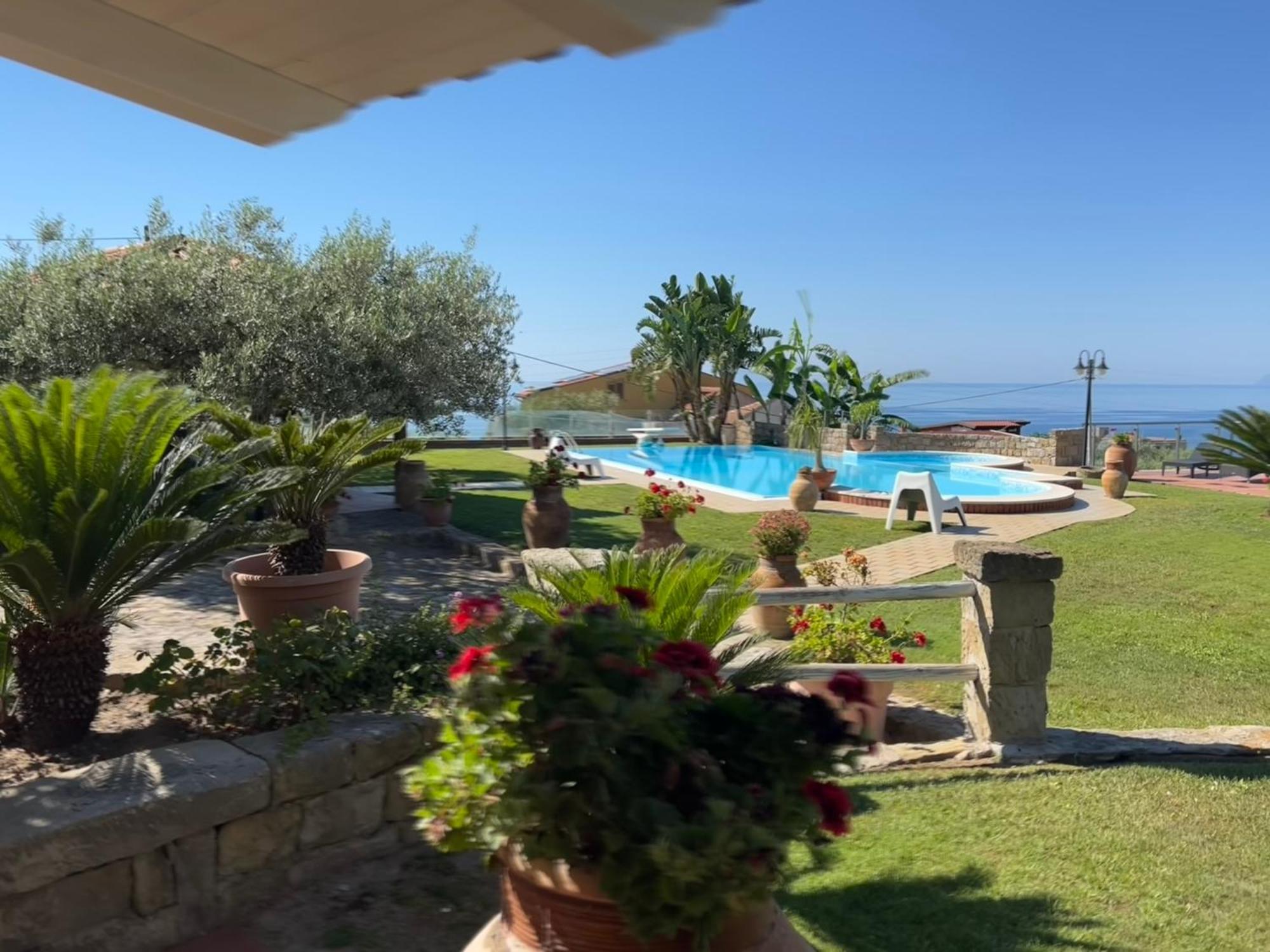 Capo dʼOrlando B&B Villa Bency מראה חיצוני תמונה