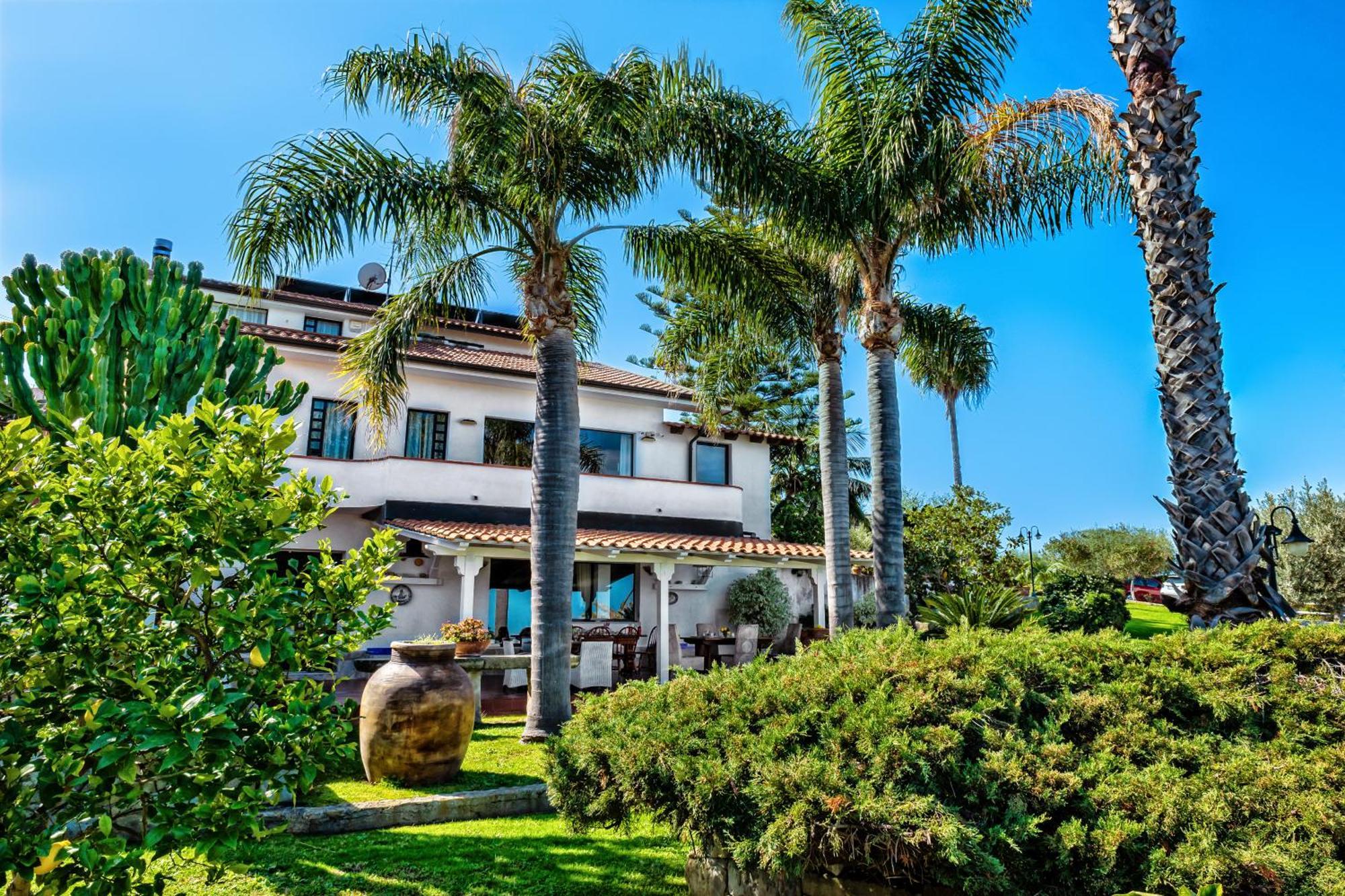 Capo dʼOrlando B&B Villa Bency מראה חיצוני תמונה