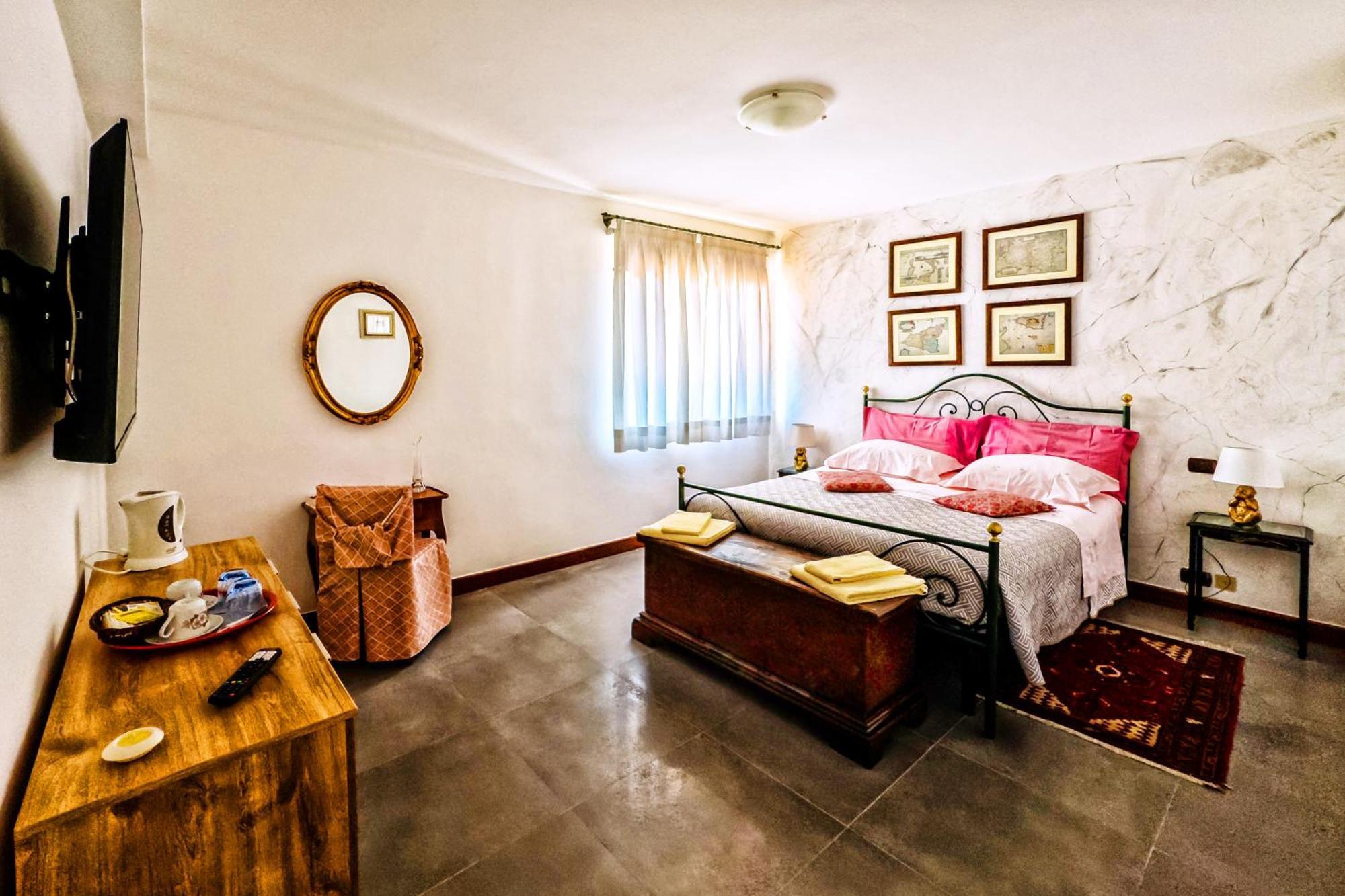 Capo dʼOrlando B&B Villa Bency מראה חיצוני תמונה