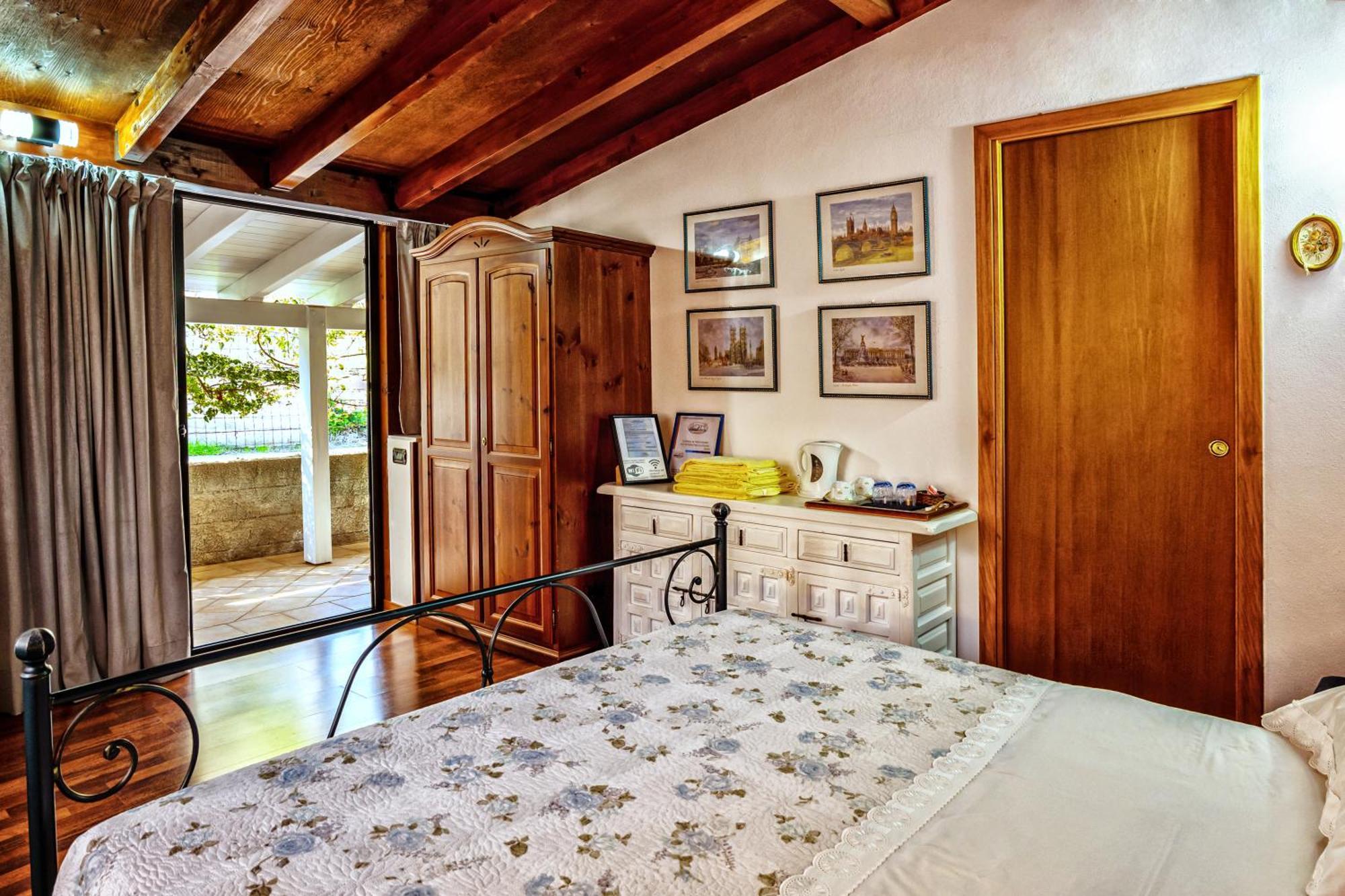 Capo dʼOrlando B&B Villa Bency מראה חיצוני תמונה
