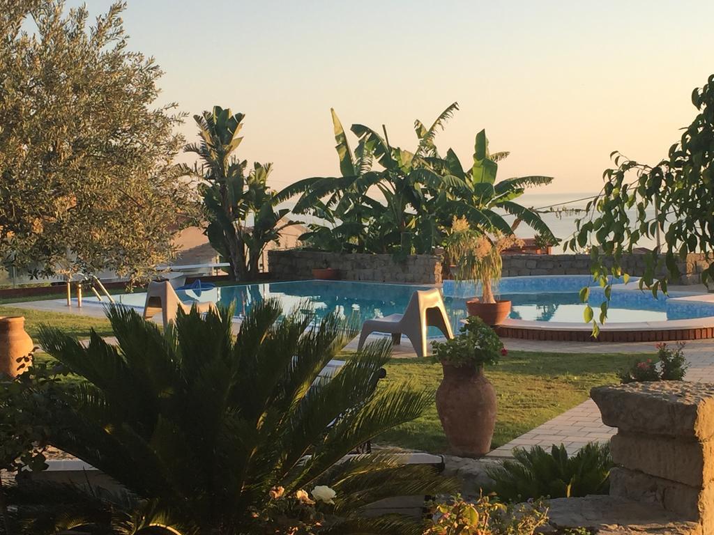 Capo dʼOrlando B&B Villa Bency מראה חיצוני תמונה